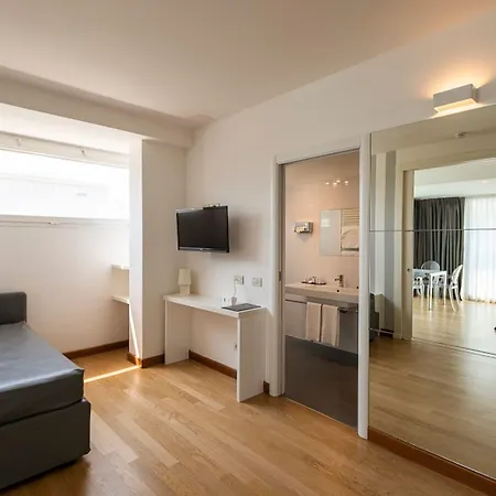 Perla Hotel 4*
